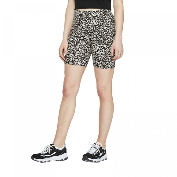 Wild Fable Leopard Print 